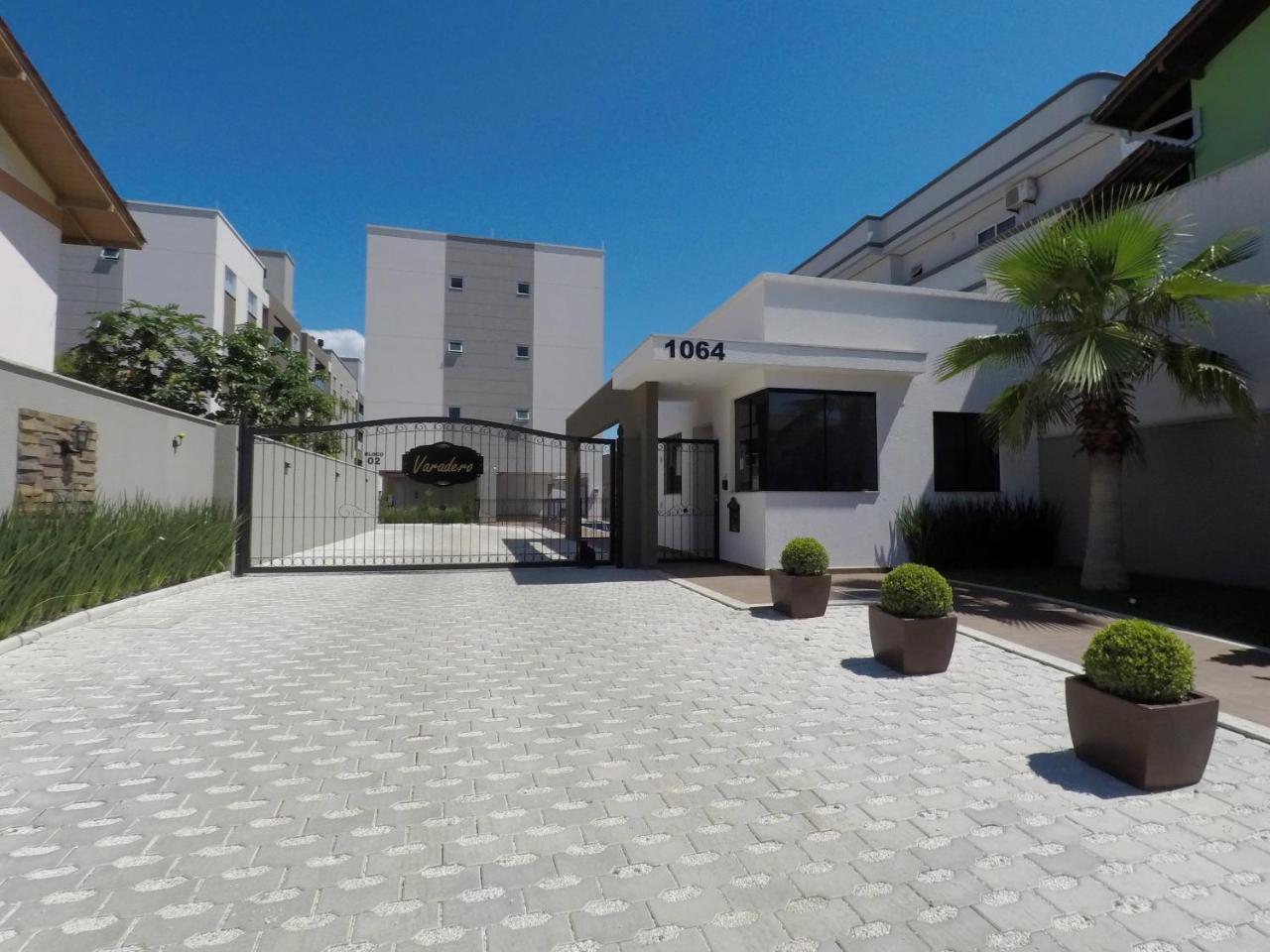 Edificio Varadero Bombinhas Eksteriør billede